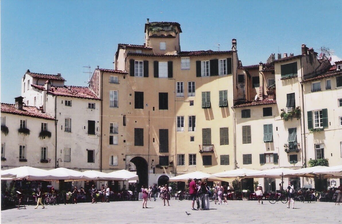 Lucca-Pisa